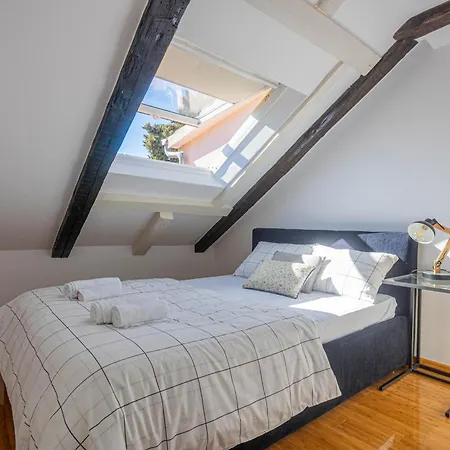 Apartment Luxattic