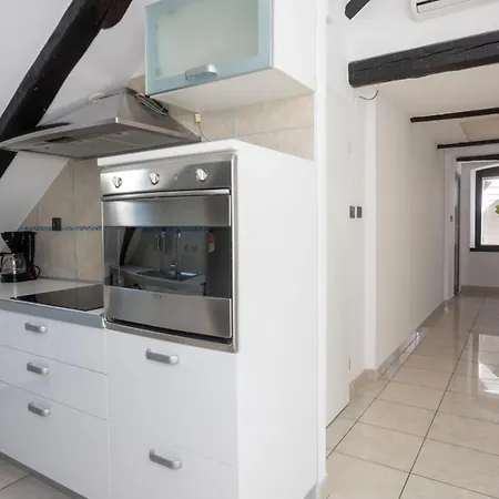 Luxattic * 斯普利特