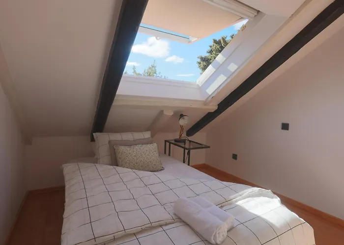 Luxattic